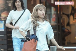 5月の『週刊女性』直撃の際は、ふたりの好物であるマクドナルドから出てきた