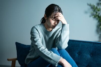 「五月病が前倒し傾向に」と専門家、不安感・パニック発作・胃腸の不調…中高年も注意が必要な「四月病」多…