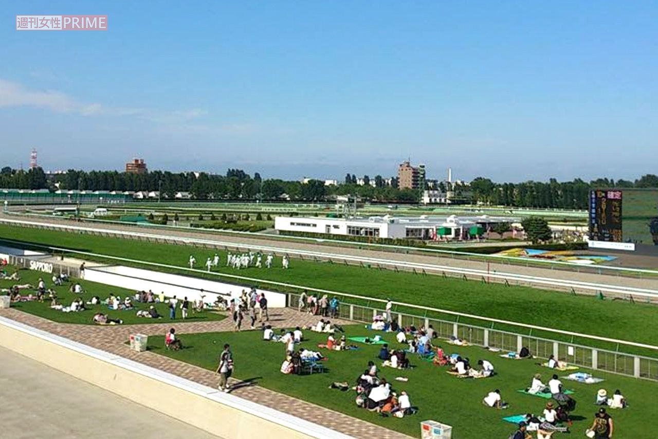 家族連れで賑わう札幌競馬　撮影／編集部