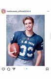 『AIイヤーブック』で変身したMatt。ラグビー部風の姿も爽やかだ(公式インスタグラムより)