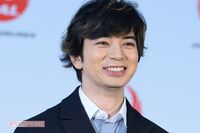 松本潤の息抜きは“月1のおひとりランチ”、行きつけ蕎麦店で見せた「独特すぎる食べ方」