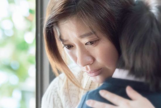 『人魚の眠る家』のワンシーン