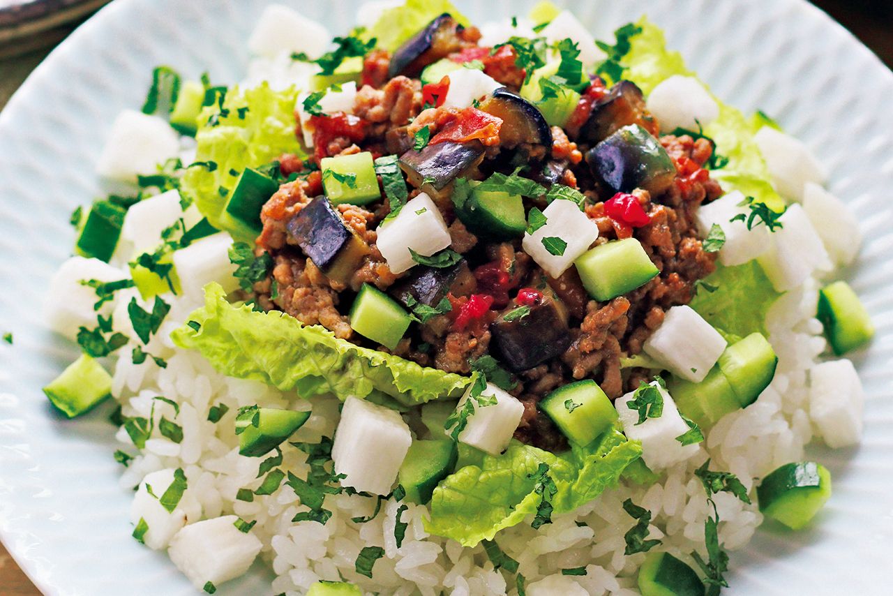 梅そぼろとコロコロ野菜ちらし