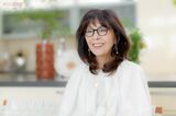 78歳・柏木由紀子が「派手色」を着る理由…インスタフォロワー14.8万人の着こなし…