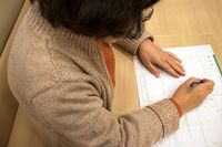 【熟年離婚】借金夫に苦しめられ続けた50代妻が、老後資金2800万円を勝ち取るまで