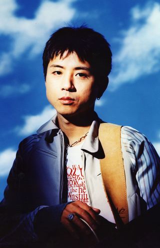 1994年ソロ発アルバム『エンジェル』リリースを控えての撮り下ろしカット　撮影／加藤正憲　写真協力／エムオン・エンタテインメント