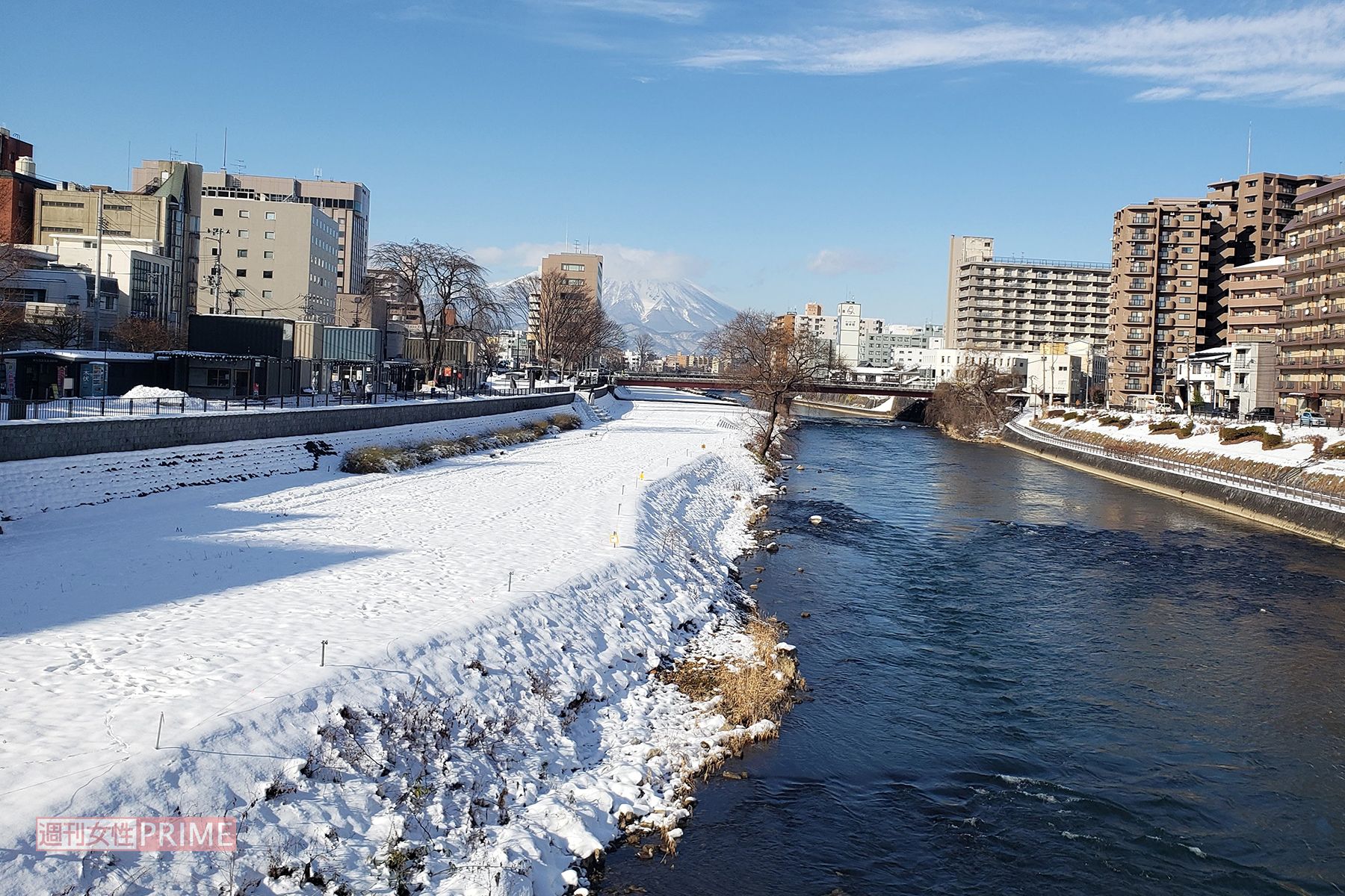 盛岡駅近くの開運橋から見える岩手山　　撮影／編集部