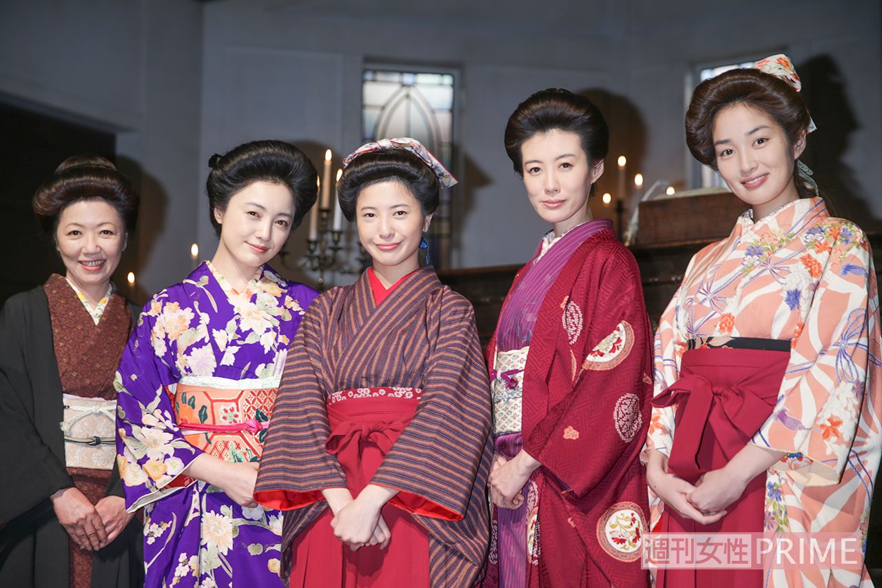 『花子とアン』スタジオ取材会　撮影／週刊女性写真班