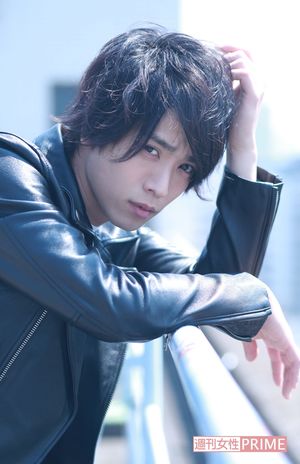 黒羽麻璃央　撮影／森田晃博