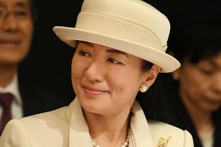 デンマークとの外交関係樹立150周年を記念した絵画展の開会式に出席された（2月9日）