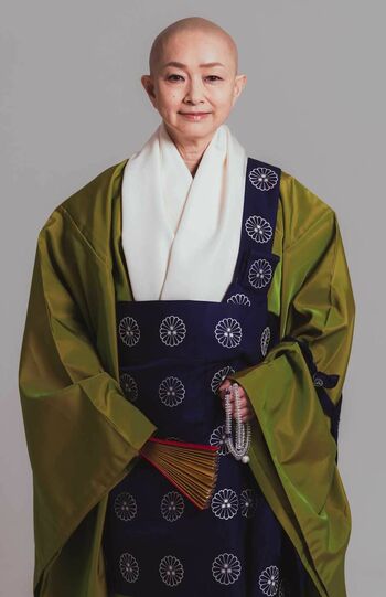 高橋美清さん…1964年生まれ。日本テレビ『おはよう天気』や競輪番組で活躍した元フリーアナウンサー。2014年には歌手デビューを果たした。僧侶としては2011年に得度、2017年に比叡山延暦寺で修行を行い、2020年に天台宗照諦山心月院尋清寺を建立し住職に就任。