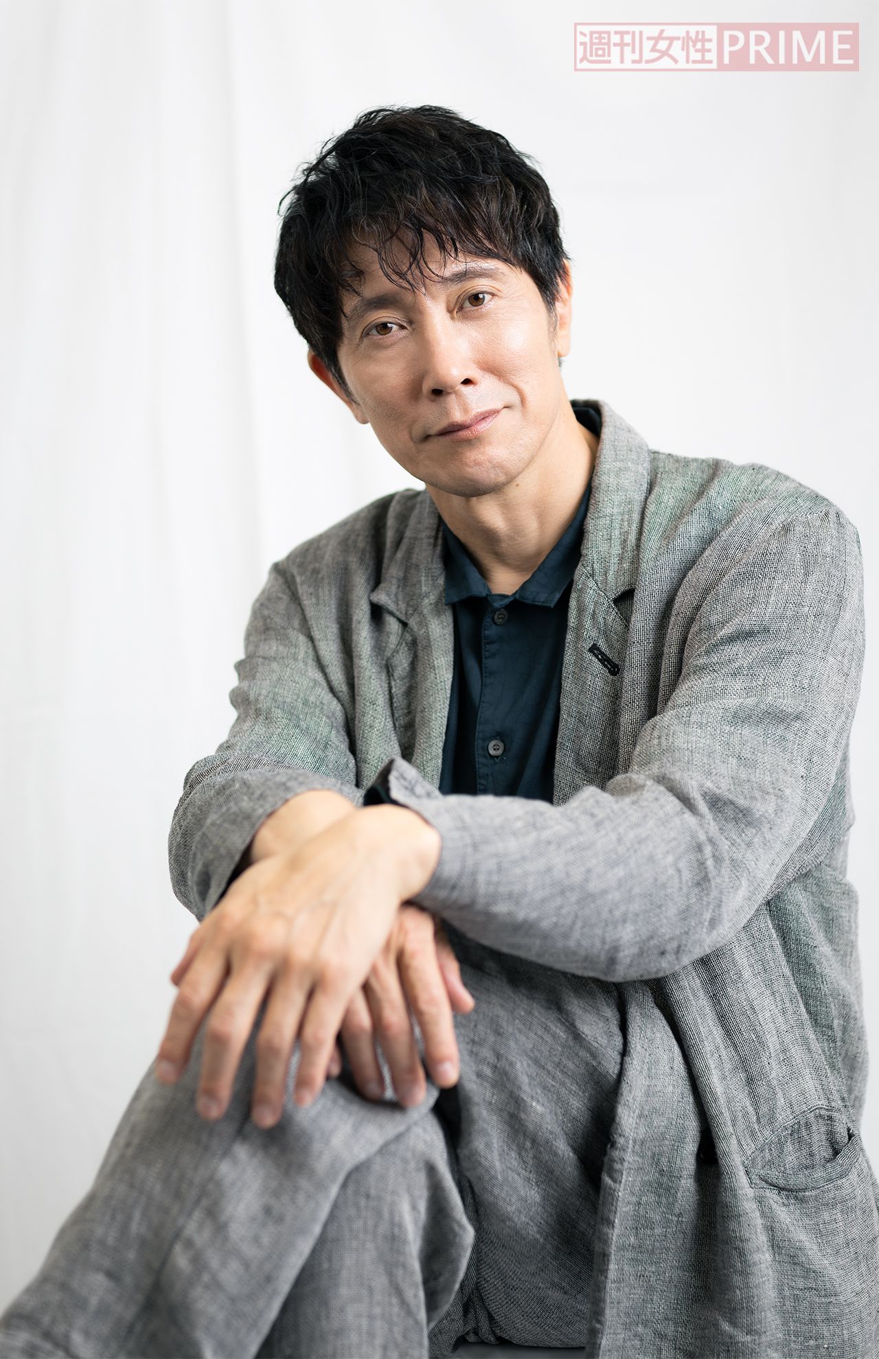 佐々木蔵之介　撮影／矢島泰輔　スタイリング／勝見宜人（Koa Hole inc.）　ヘアメイク／晋一朗　衣装協力／CONFECT（CONFECT 表参道店）