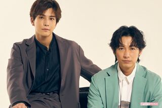  岩田剛典（左）とディーン・フジオカ（右）　撮影／伊藤和幸