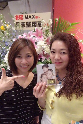 MAXのライブにて新垣さんと
