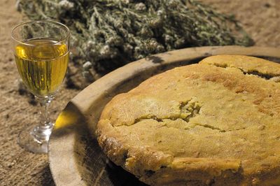 作らずとも楽しい料理本！古代メソポタミアにブルボン王朝、世界の歴史メシを再現