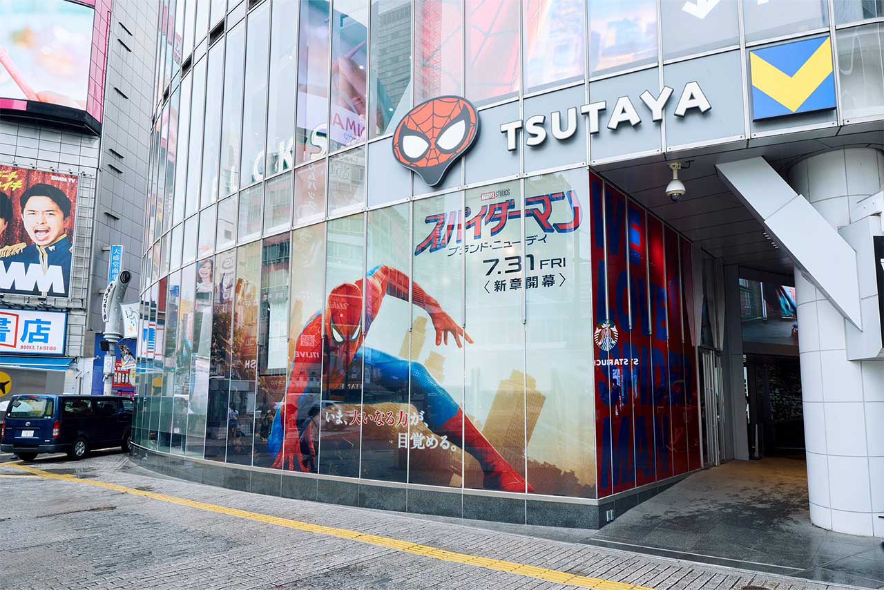 スパイダーマンが渋谷をジャック!（映画『スパイダーマン』シリーズ公式Xより）