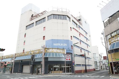 1973年建設以来、花巻市民に親しまれてきたマルカン百貨店