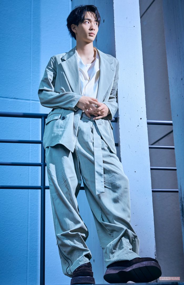 野村康太　撮影/廣瀬靖士　ヘアメイク/SUGA NAKATA（GLEAM） スタイリスト/能城　匠