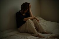 自殺願望を抱き続け死を迎えた女性たち、生前に聞いた深い「闇と病み」
