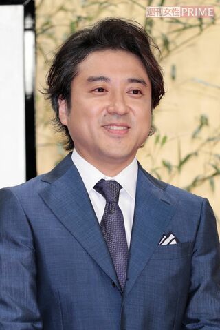 ムロツヨシ