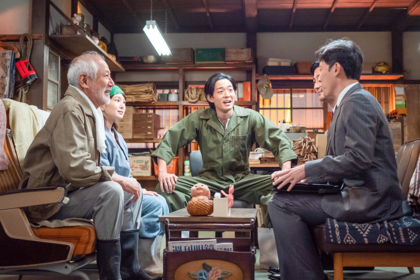 賢秀は清恵の過去のことで彼女と口論に（連続テレビ小説『ちむどんどん』より）