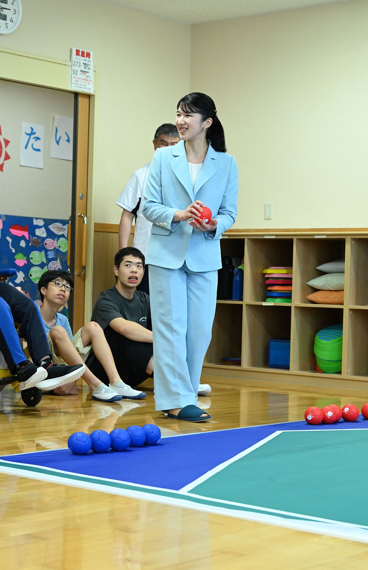 　8月21日、医療福祉センター「ふくしあ」を訪問された愛子さま。ボッチャに挑戦し“奇跡”を起こした瞬間