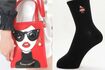バッグのデザインと『チュチュアンナ』の靴下(右)のデザインが酷似