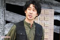 大泉洋 『紅白』司会オファーを受けたウラに、“完全紹介制”霊能者の存在