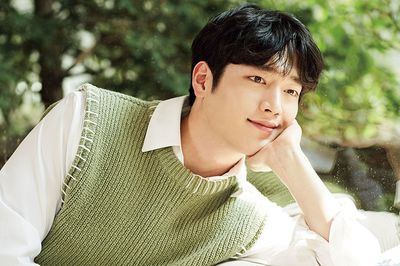 坂口健太郎似と話題のソ・ガンジュン、恋愛に奥手?「積極的な女性だとありがたい」