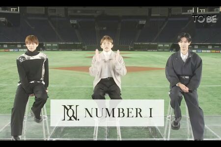 10月15日に生配信を行なったNumber_iの3人（平野紫耀、岸優太、神宮寺勇太）