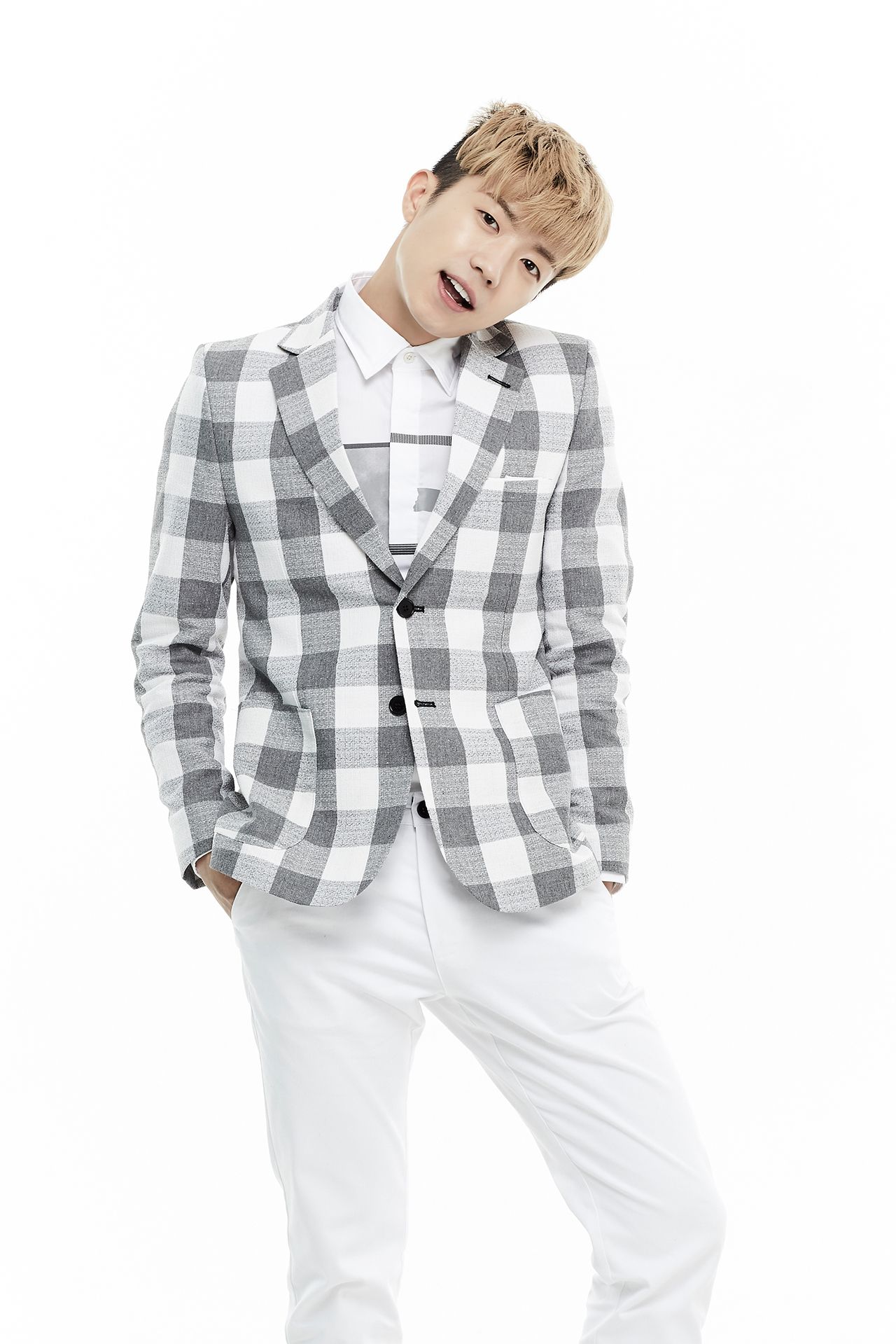 WOOYOUNG　ウヨン 1989／4／30　おうし座　B型