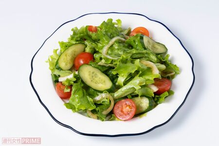 バナナ酢ドレサラダ　撮影／矢島泰輔