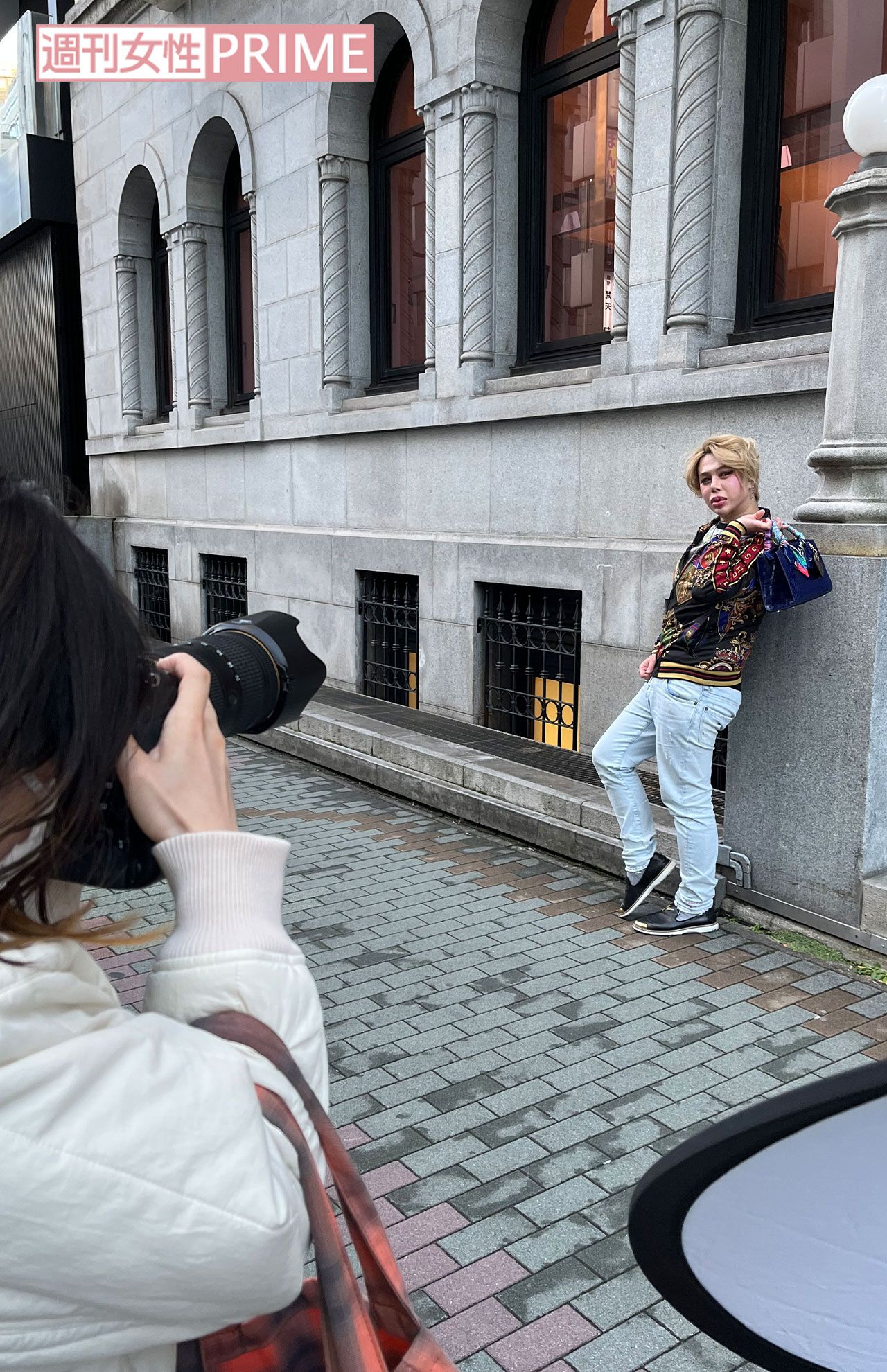 銀座で撮影するアレン