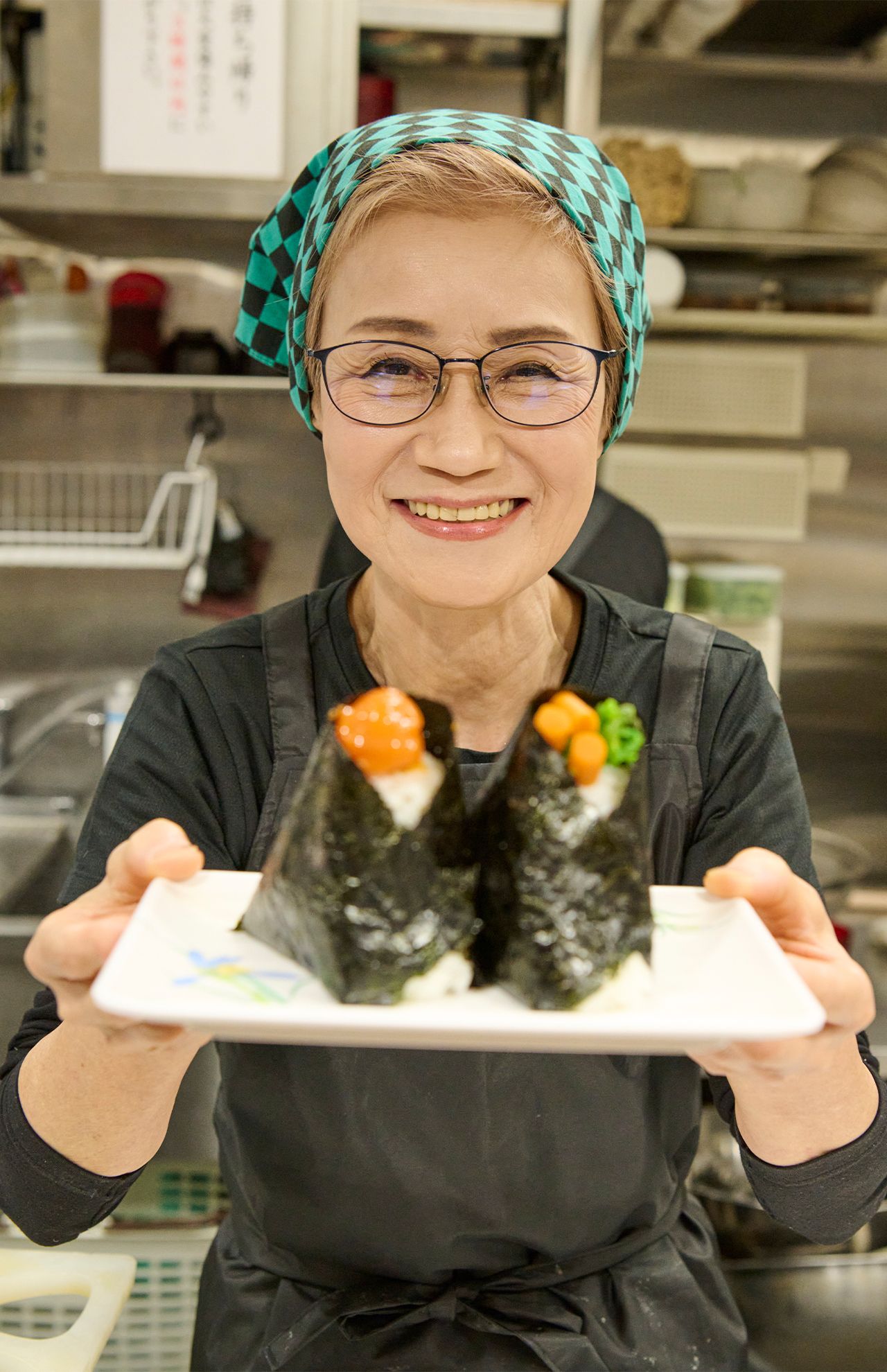 右近由美子さん●新潟県生まれ。東京で働き出し、おにぎり屋『ぼんご』に嫁ぎ47年。シャキシャキの下町の女将さんとして人気。