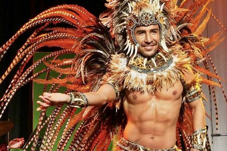 ヒョウ柄の洋二さん　写真提供／中島洋二さん