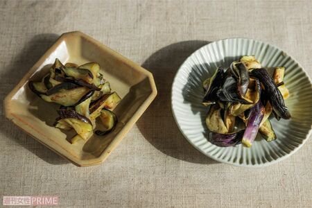 なすの甘酢漬け（左）となすの塩漬け（右）　撮影／竹内章雄