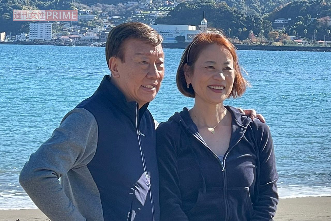 入院する前の元気な様子の橋幸夫さんと、妻の真由美さん