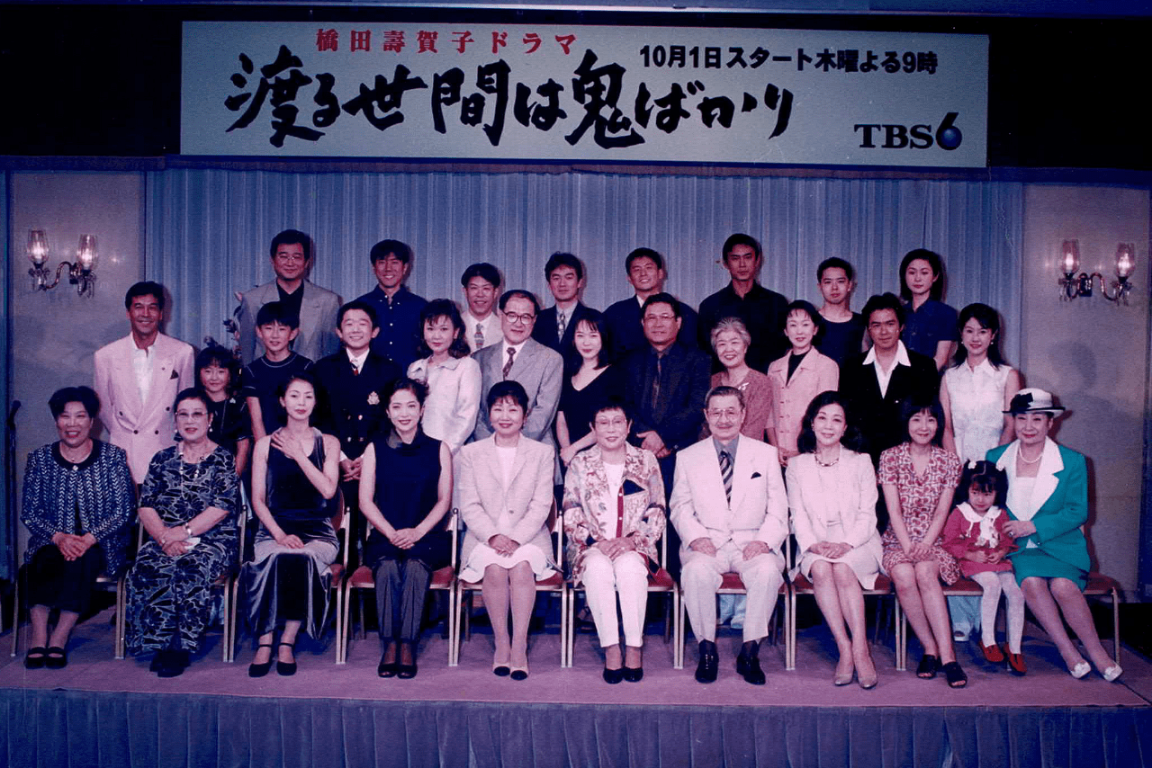 『渡る世間は鬼ばかり』など数々のドラマや映画にも出演した