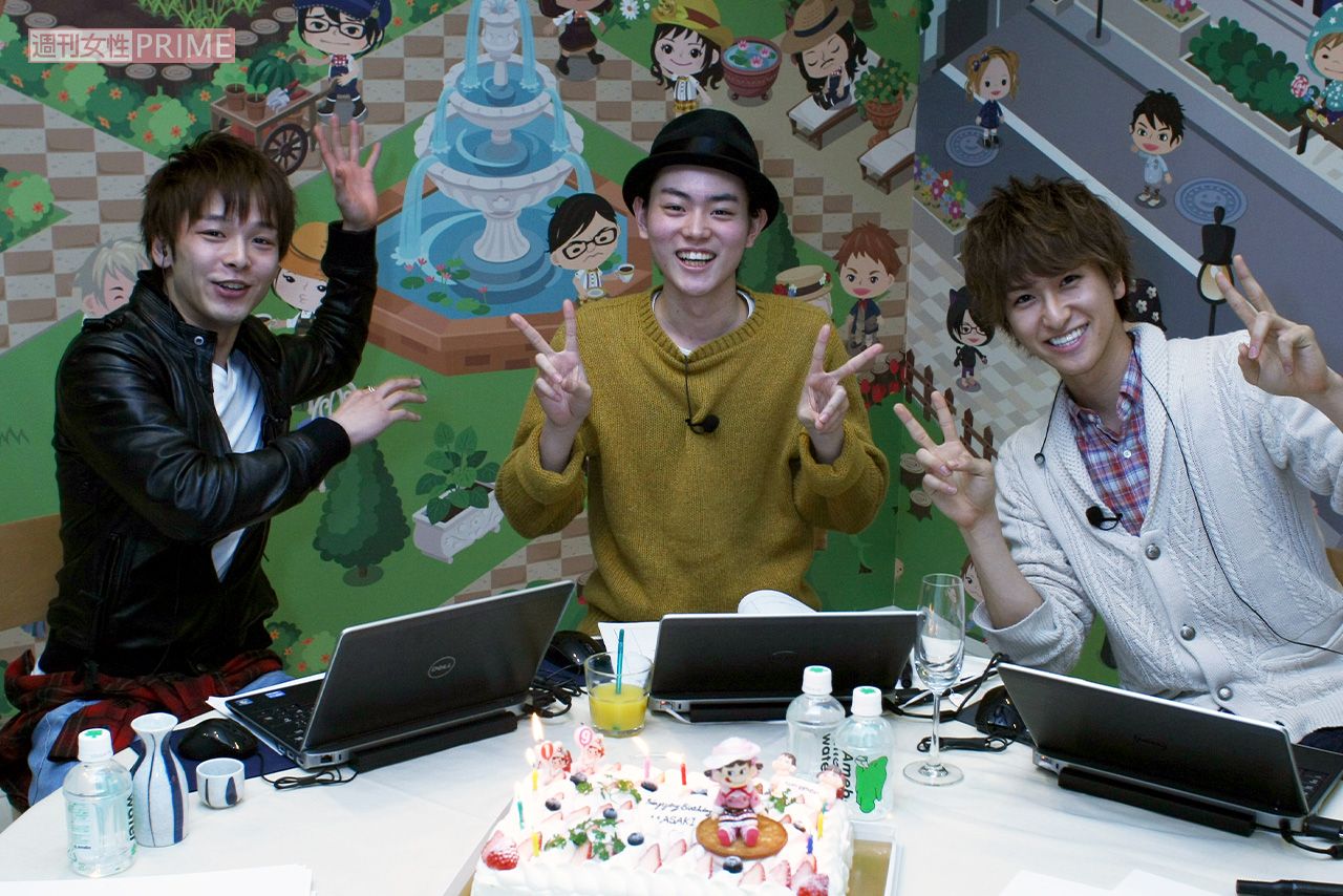 2012年、菅田将暉のバースデーイベントに出席した中村倫也と相葉裕樹