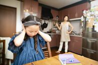 超過干渉の母、うつ病に苦しむ主婦がひきこもりに…ゴミ屋敷からの再出発