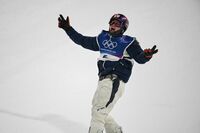 《ミラノ・コルティナ五輪》スノーボードビッグエアで日本初の金・木村葵来、世界一の次は「宇宙一」恩師が…