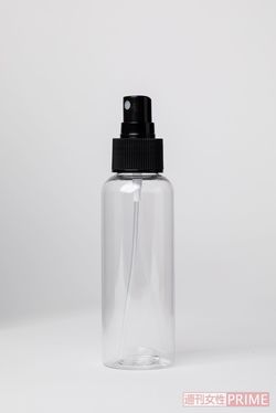 スプレーボトル