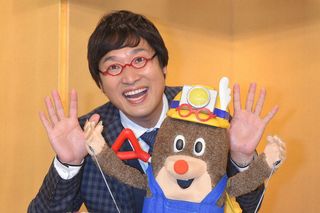 ねほりんの声の山里と、ぱほりんの声のＹＯＵの聞き役が絶妙　（C）NHK