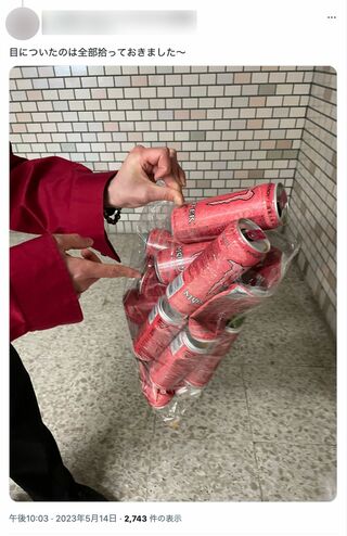 中には、ポイ捨てされたゴミを拾うONE OK ROCKファンもいる（ツイッターより）