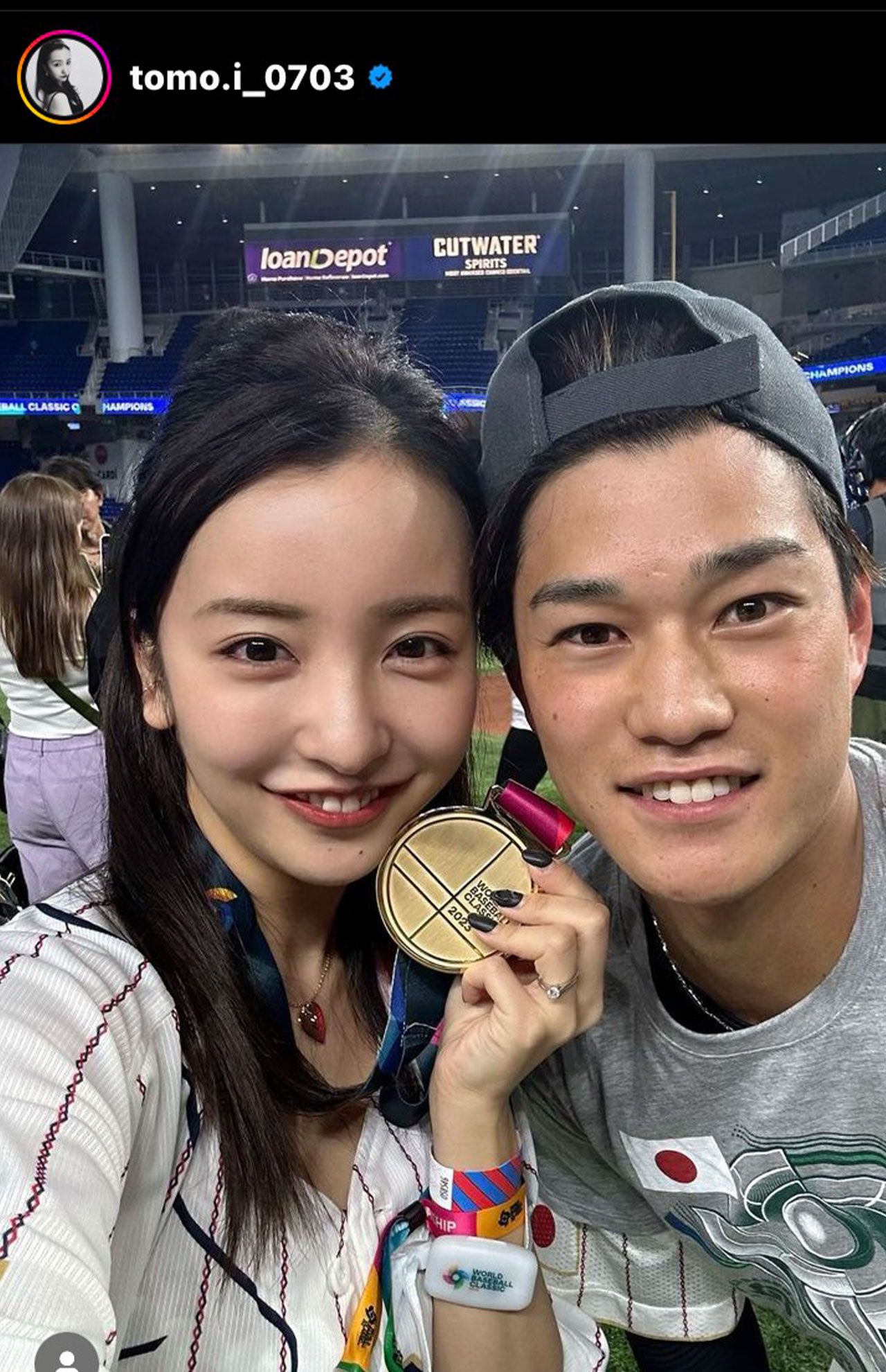 WBC決勝戦では、その存在感がひときわ目立った板野友美。画像は本人Instagramより