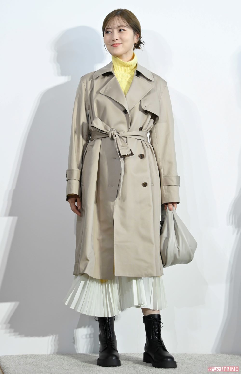 『UNIQLO:C』のコレクション発表会に登場した白石麻衣（2023年）