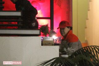 2010年、志村けんさんの誕生会に向かう、ダチョウ倶楽部の上島竜兵さん