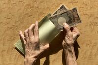 【老後資金 爆貯めテクニック10選】 “王道と裏ワザ”組み合わせて「10年で数千万円」も夢じゃない