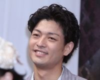 中村昌也、離婚後にホテルで添い寝した人物