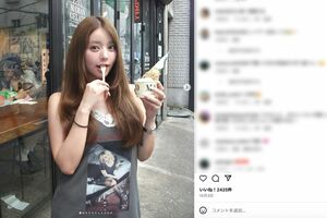 髙橋藍選手との交際が報じられたインフルエンサーのuka.（公式インスタグラムより）